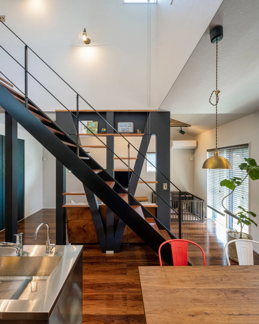 つい長居してしまう、家族のリビング。